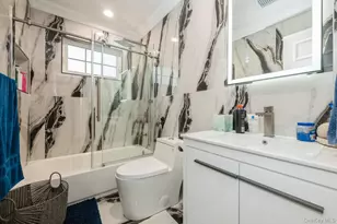 215 Marguerite Ave, Floral Park, NY 11001 - Photo 26