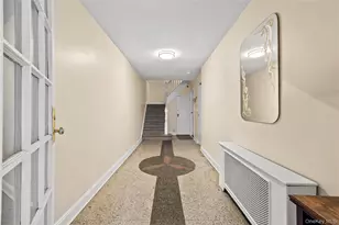 60-28 Wetherole St, Elmhurst, NY 11373 - Photo 34