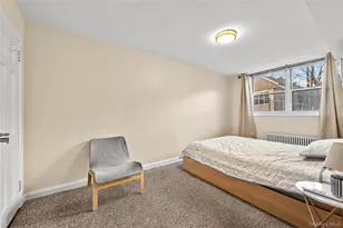 60-28 Wetherole St, Elmhurst, NY 11373 - Photo 14