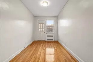 60-28 Wetherole St, Elmhurst, NY 11373 - Photo 26