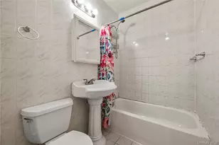 60-28 Wetherole St, Elmhurst, NY 11373 - Photo 30