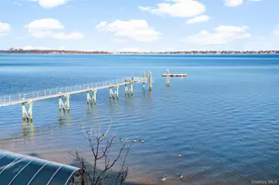 822 Dean Ave, Bronx, NY 10465 - Photo 4