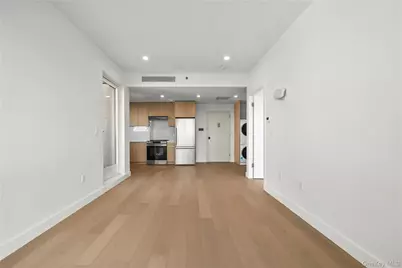 150-02 Northern Boulevard #6E, Flushing, NY 11354 - Photo 8