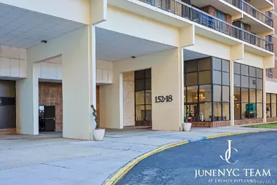 152-18 Union Turnpike #204K, Flushing, NY 11367 - Photo 20