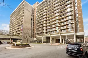 152-18 Union Tpke, Flushing, NY 11367 - Photo 1