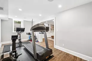 64 Trenor Dr, New Rochelle, NY 10804 - Photo 26