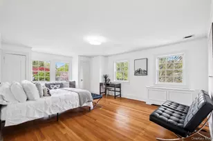 64 Trenor Dr, New Rochelle, NY 10804 - Photo 16
