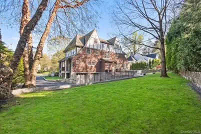 64 Trenor Drive, New Rochelle, NY 10804 - Photo 34