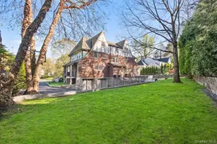 64 Trenor Dr, New Rochelle, NY 10804 - Photo 34