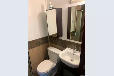 79-23 149th Street #1FL, Flushing, NY 11367 - Photo 4