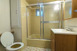 68-28 Alderton St, Rego Park, NY 11374 - Photo 14