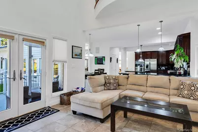 10 Bay Woods Drive, Hampton Bays, NY 11946 - Photo 22
