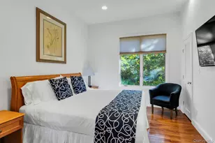 10 Bay Woods Dr, Hampton Bays, NY 11946 - Photo 28