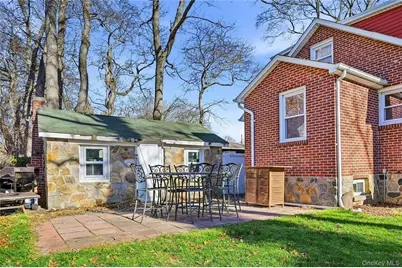 36 Columbine Road, Rocky Point, NY 11778 - Photo 4