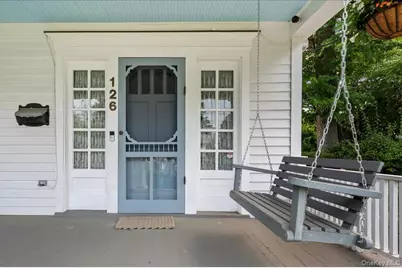 126 Greenridge Avenue, White Plains, NY 10605 - Photo 10