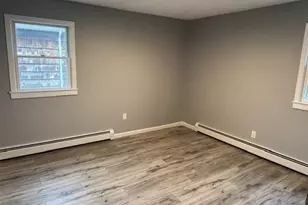 217 Cleveland Ave, Mineola, NY 11501 - Photo 8