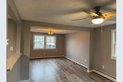 217 Cleveland Avenue #2, Mineola, NY 11501 - Photo 4