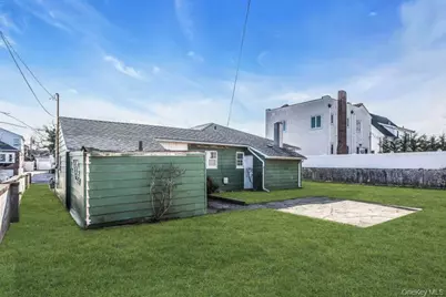 545 W Olive Street, Long Beach, NY 11561 - Photo 24