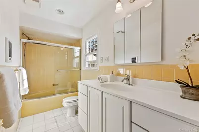 53 Oak Avenue, Larchmont, NY 10538 - Photo 20