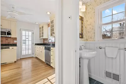 53 Oak Avenue, Larchmont, NY 10538 - Photo 16