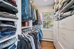 172 Burtis Ln, Syosset, NY 11791 - Photo 24