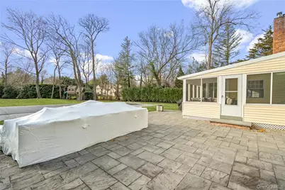 172 Burtis Lane, Syosset, NY 11791 - Photo 44