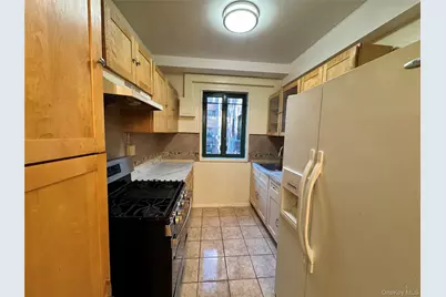 1591 Metropolitan Avenue #3I, Bronx, NY 10462 - Photo 8