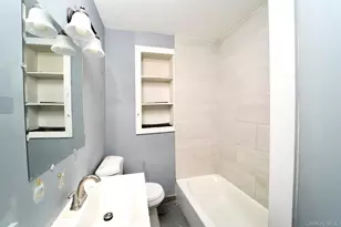 161 Rockaway Ave, Valley Stream, NY 11580 - Photo 12