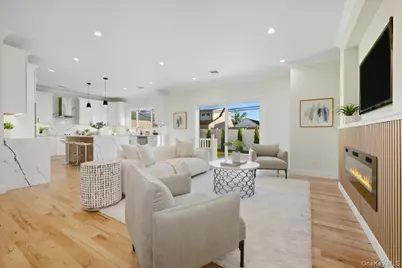 28 Eve Lane, Levittown, NY 11756 - Photo 18