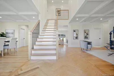 28 Eve Lane, Levittown, NY 11756 - Photo 2