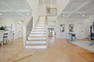 28 Eve Ln, Levittown, NY 11756 - Photo 2