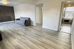 68-09 138th St, Flushing, NY 11367 - Photo 4