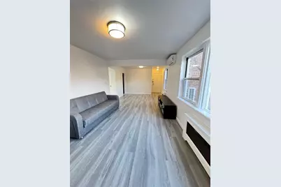 68-09 138th Street #2B, Flushing, NY 11367 - Photo 4