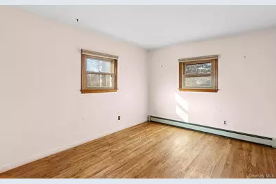 37 Cedar Drive, White Sulphur Springs, NY 11937 - Photo 6