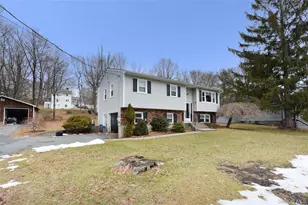 130 Spring St, Goshen, NY 10924 - Photo 2