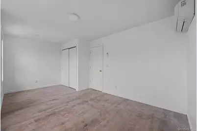 5844 Fresh Pond Road, Maspeth, NY 11378 - Photo 20