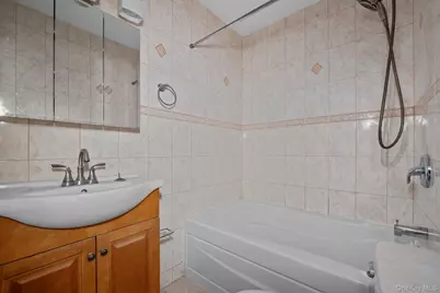 5844 Fresh Pond Road, Maspeth, NY 11378 - Photo 16