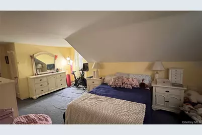 71 Home Street, Malverne, NY 11565 - Photo 26