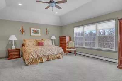 86 Louise Court, Riverhead, NY 11901 - Photo 14