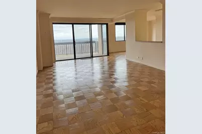 27010 Grand Central Parkway #12G, Floral Park, NY 11005 - Photo 4