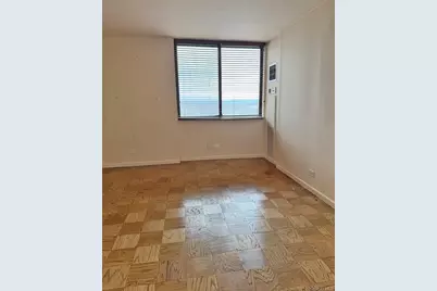 27010 Grand Central Parkway #12G, Floral Park, NY 11005 - Photo 18