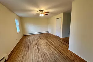 74 Clifton Pl, Port Jefferson Station, NY 11776 - Photo 6