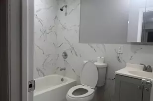 134-15 160th St, Rochdale, NY 11434 - Photo 8