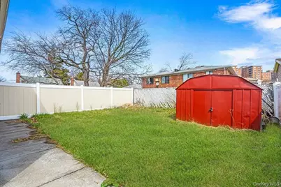 134-15 160th Street #BASEMENT, Rochdale, NY 11434 - Photo 16