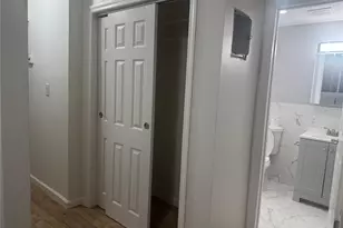 134-15 160th St, Rochdale, NY 11434 - Photo 10