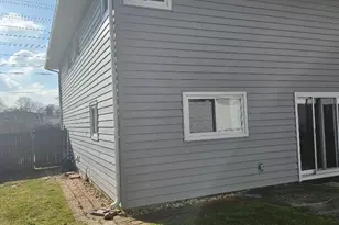 149 Truxton Rd, Dix Hills, NY 11746 - Photo 2