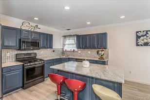 12 Jennifer Ln, Middle Island, NY 11953 - Photo 14