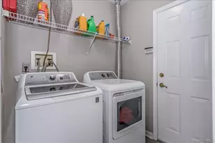 12 Jennifer Ln, Middle Island, NY 11953 - Photo 20