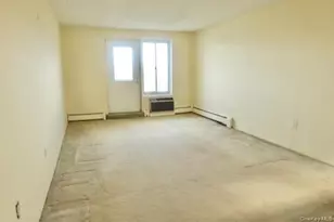 135 Post Ave, Westbury, NY 11590 - Photo 4