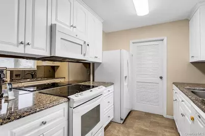 224 Springmeadow Drive #F, Holbrook, NY 11741 - Photo 12